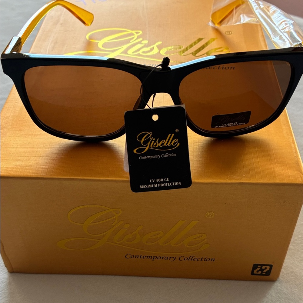 Giselle Black and Gold Women's Sunglasses